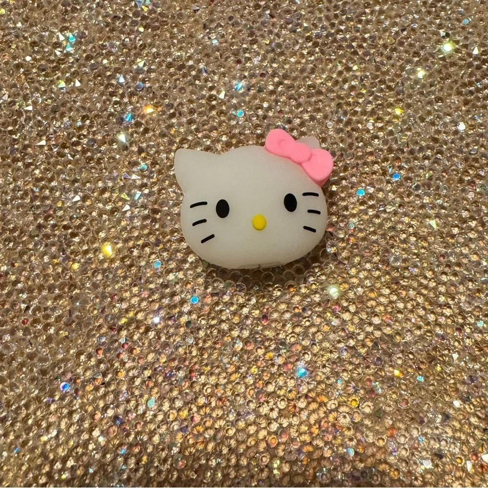 Hello Kitty White and Pink Charger Cover NWT